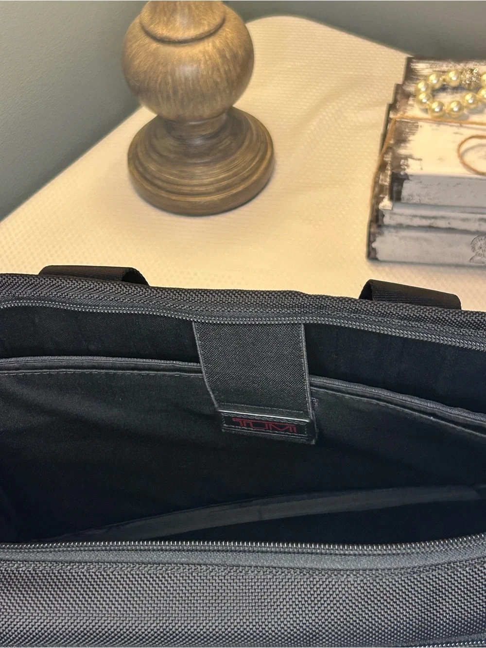 TUMI Alpha 26120DH Small Screen Expandable Brief | Black